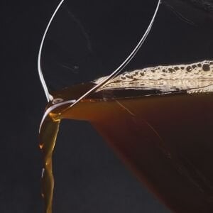 FELLOW MIGHTY SMALL GLASS CARAFE – SMOKED